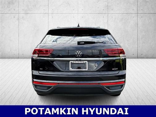 2022 Volkswagen Atlas Cross Sport 2.0T SE