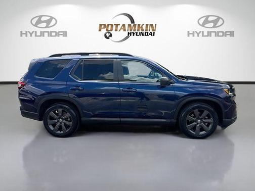 Obsidian Blue Pearl 2023 Honda Pilot Sport