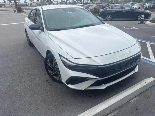 White 2025 Hyundai ELANTRA SEL Sport