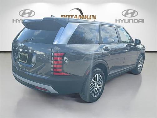 2026 Hyundai PALISADE SE