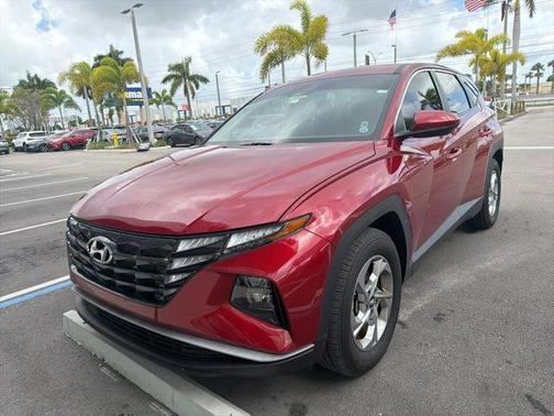 Red 2024 Hyundai TUCSON SE