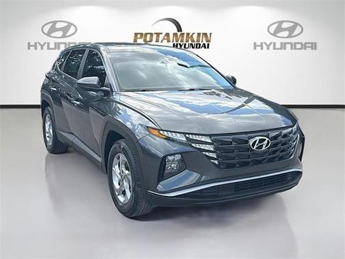 2023 Hyundai TUCSON SE