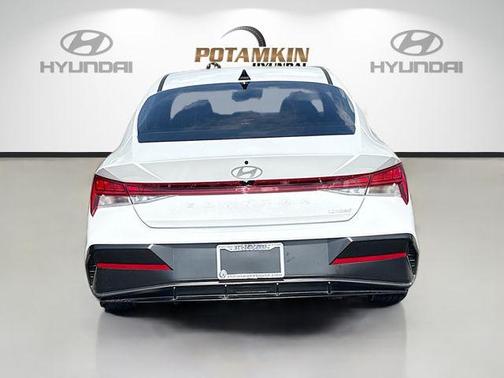 White 2025 Hyundai ELANTRA Limited