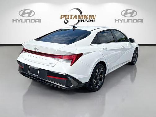 White 2025 Hyundai ELANTRA Limited