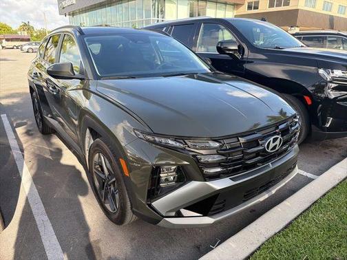Green 2025 Hyundai TUCSON SEL