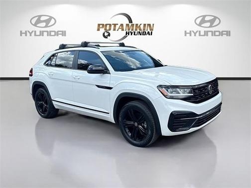2023 Volkswagen Atlas Cross Sport 2.0T SEL R-Line Black