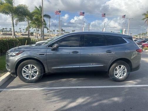 2020 Buick Enclave Essence