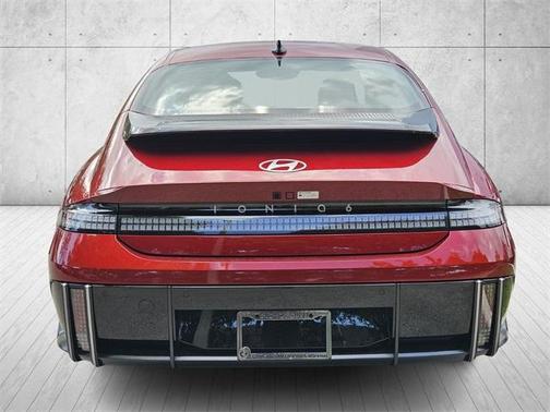 2025 Hyundai IONIQ 6 SE