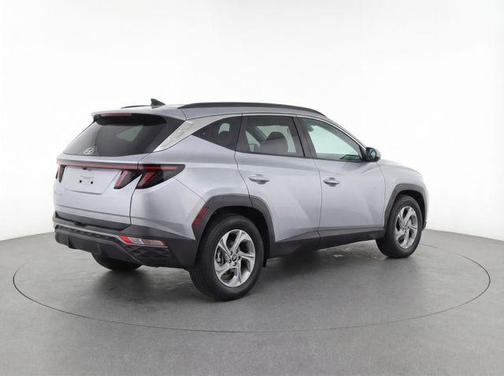 Shimmering Silver 2024 Hyundai TUCSON SEL