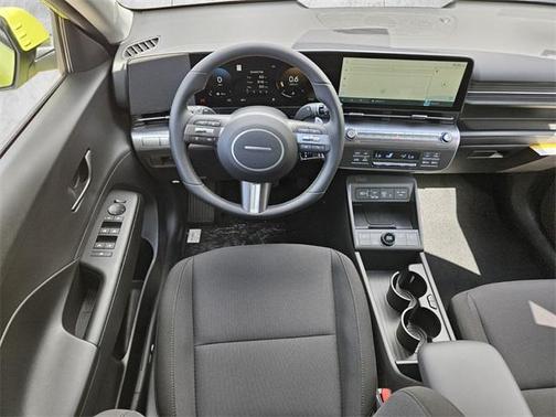 2025 Hyundai KONA SEL Convenience