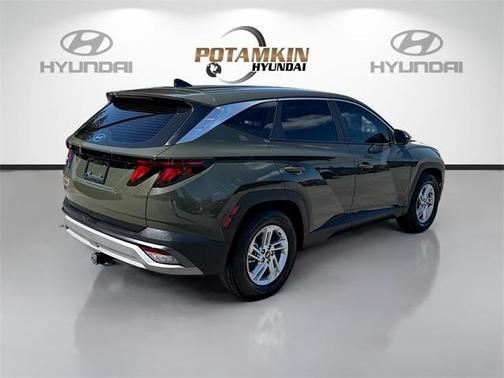 2025 Hyundai TUCSON SE