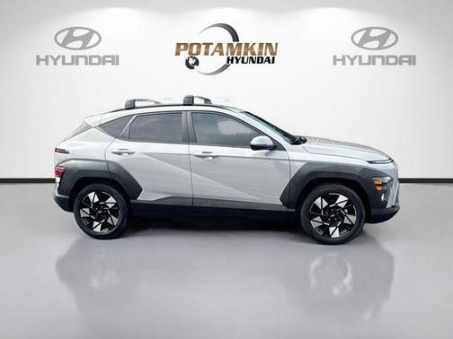 Cyber Gray Metallic 2025 Hyundai KONA SEL