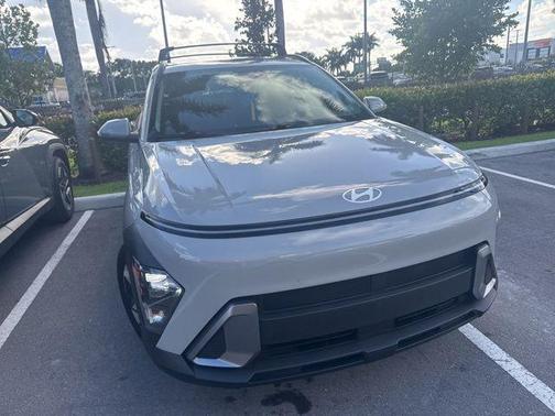 Cyber Gray Metallic 2025 Hyundai KONA SEL