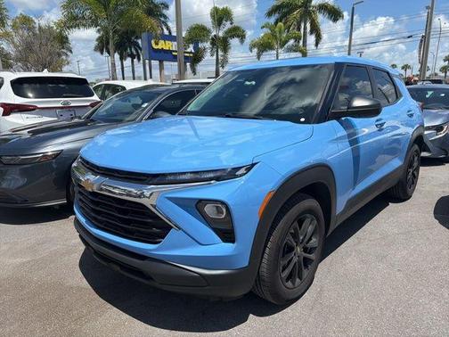 Fountain Blue 2024 Chevrolet Trailblazer LS