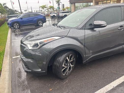 2019 Toyota C-HR XLE