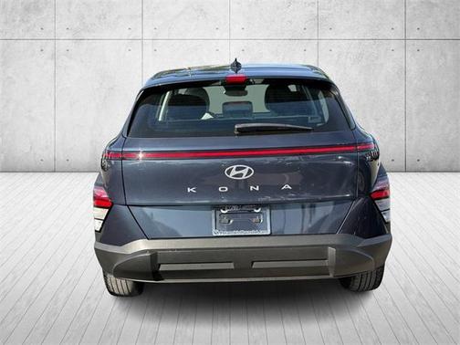 2024 Hyundai KONA SE