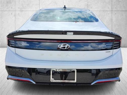 2025 Hyundai SONATA Hybrid SEL
