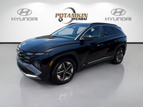 Phantom Black 2025 Hyundai TUCSON SEL