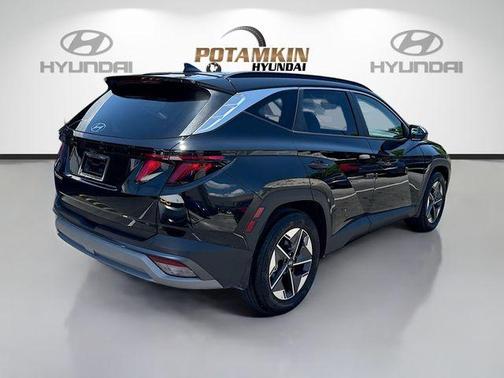 Phantom Black 2025 Hyundai TUCSON SEL