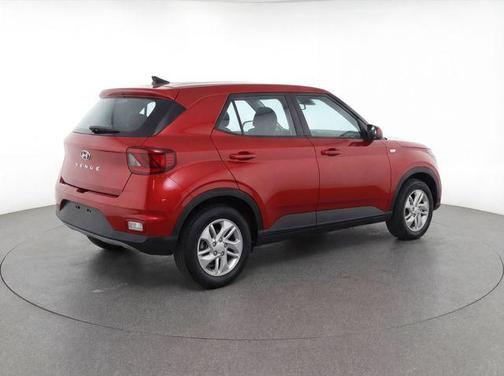 2021 Hyundai VENUE SE