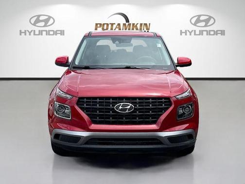 Scarlet Red Pearl 2021 Hyundai VENUE SE