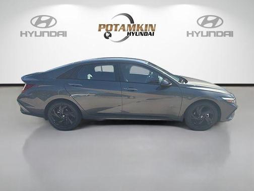 Amazon Gray 2026 Hyundai ELANTRA SEL Sport