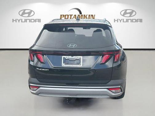 Phantom Black 2026 Hyundai TUCSON SEL
