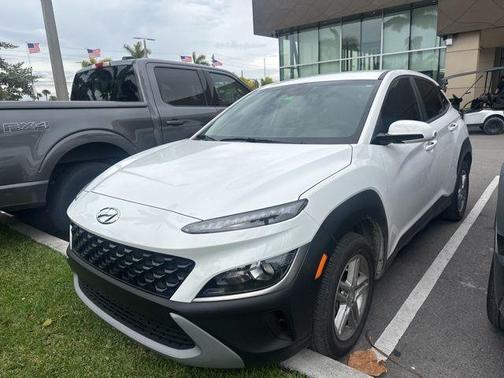 2023 Hyundai KONA SE