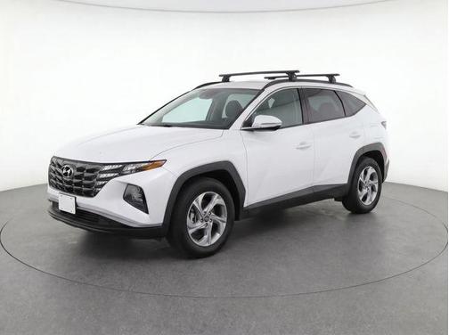 White Pearl 2024 Hyundai TUCSON SEL