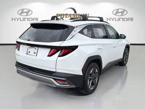 White Pearl 2026 Hyundai TUCSON SEL