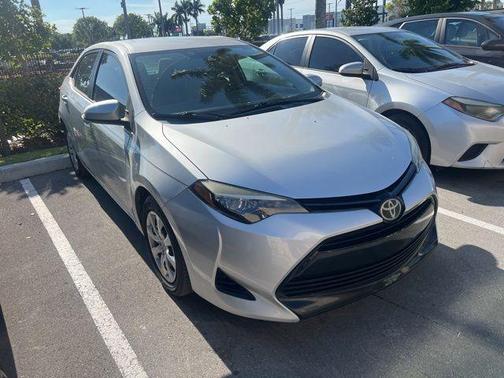 Classic Silver Metallic 2017 Toyota Corolla LE