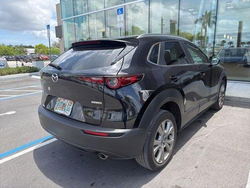 Jet Black Mica 2022 Mazda CX-30 2.5 S Select Package