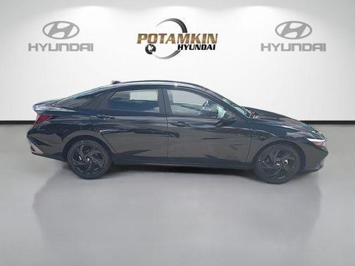 Black 2026 Hyundai ELANTRA SEL Sport
