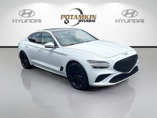 Alta White 2023 Genesis G70 2.0T
