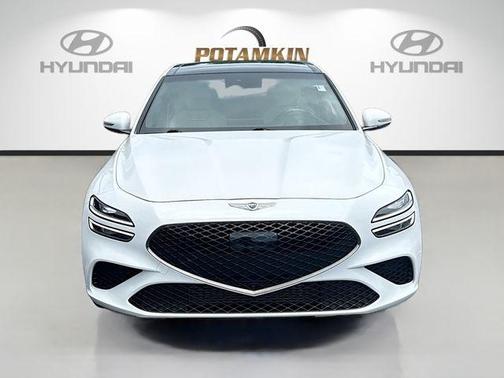 Alta White 2023 Genesis G70 2.0T