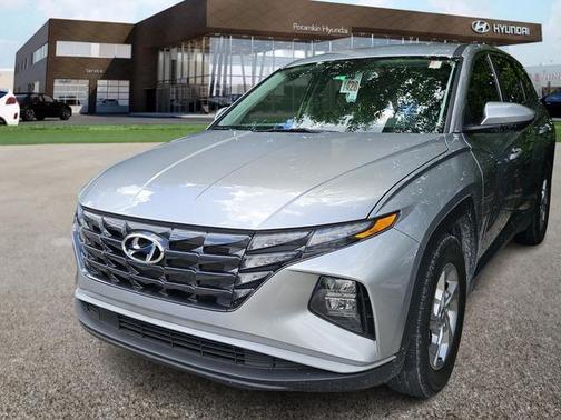 2024 Hyundai TUCSON SE