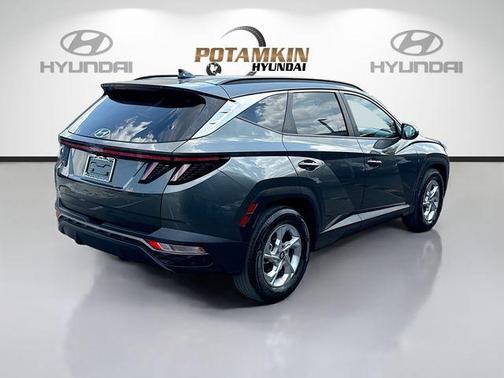 Amazon Gray 2023 Hyundai TUCSON SEL