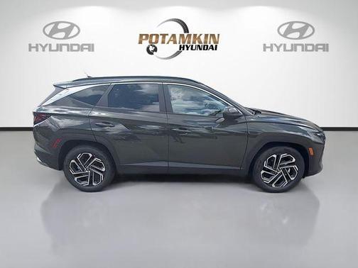 Green 2026 Hyundai TUCSON SEL