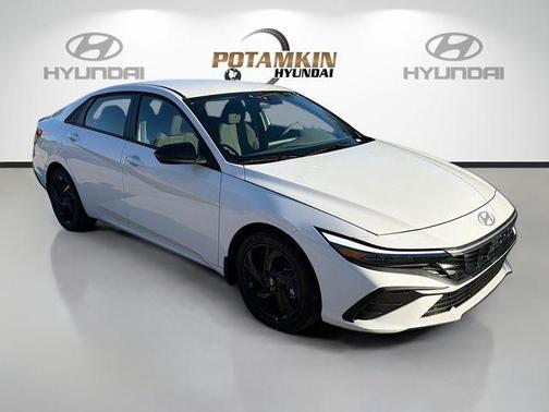Serenity White Pearl 2026 Hyundai ELANTRA SEL Sport