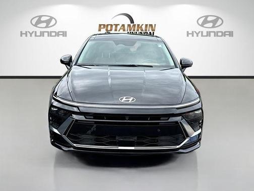2024 Hyundai SONATA Hybrid Limited