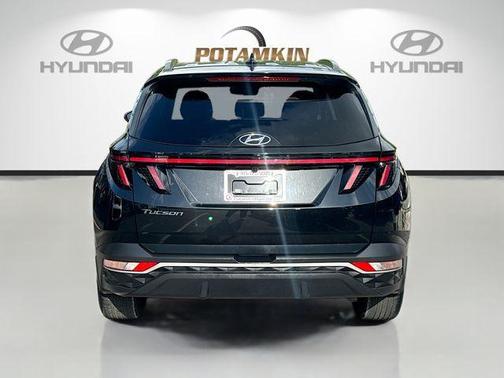 Black Pearl 2024 Hyundai TUCSON SEL