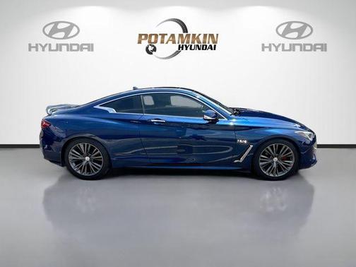 Gray 2018 INFINITI Q60 3.0t LUXE