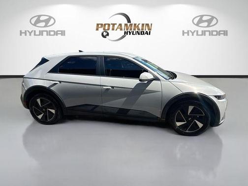 Cyber Gray 2026 Hyundai IONIQ 5 SEL