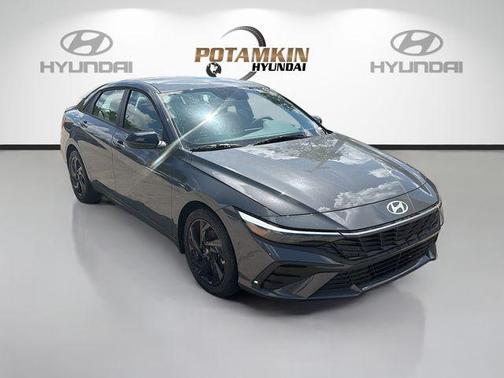 Gray 2026 Hyundai ELANTRA SEL Sport
