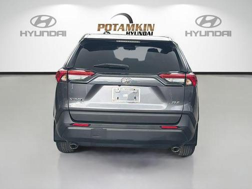 Magnetic Gray Metallic 2024 Toyota RAV4 XLE