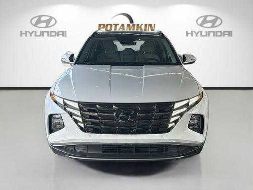 White Pearl 2024 Hyundai TUCSON Limited