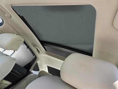 2023 Genesis G80 2.5T