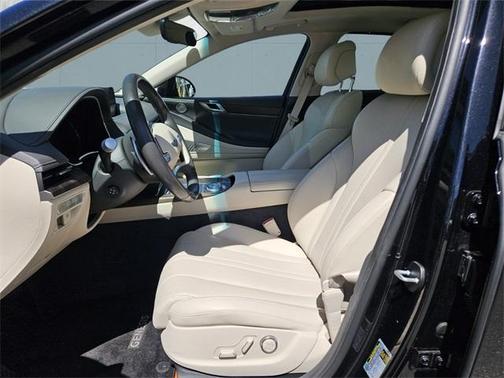 2023 Genesis G80 2.5T