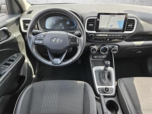 2024 Hyundai VENUE Limited