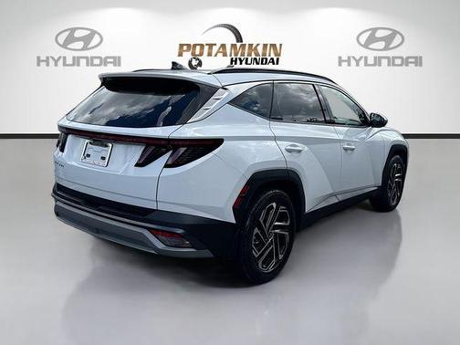 White Pearl 2026 Hyundai TUCSON Limited